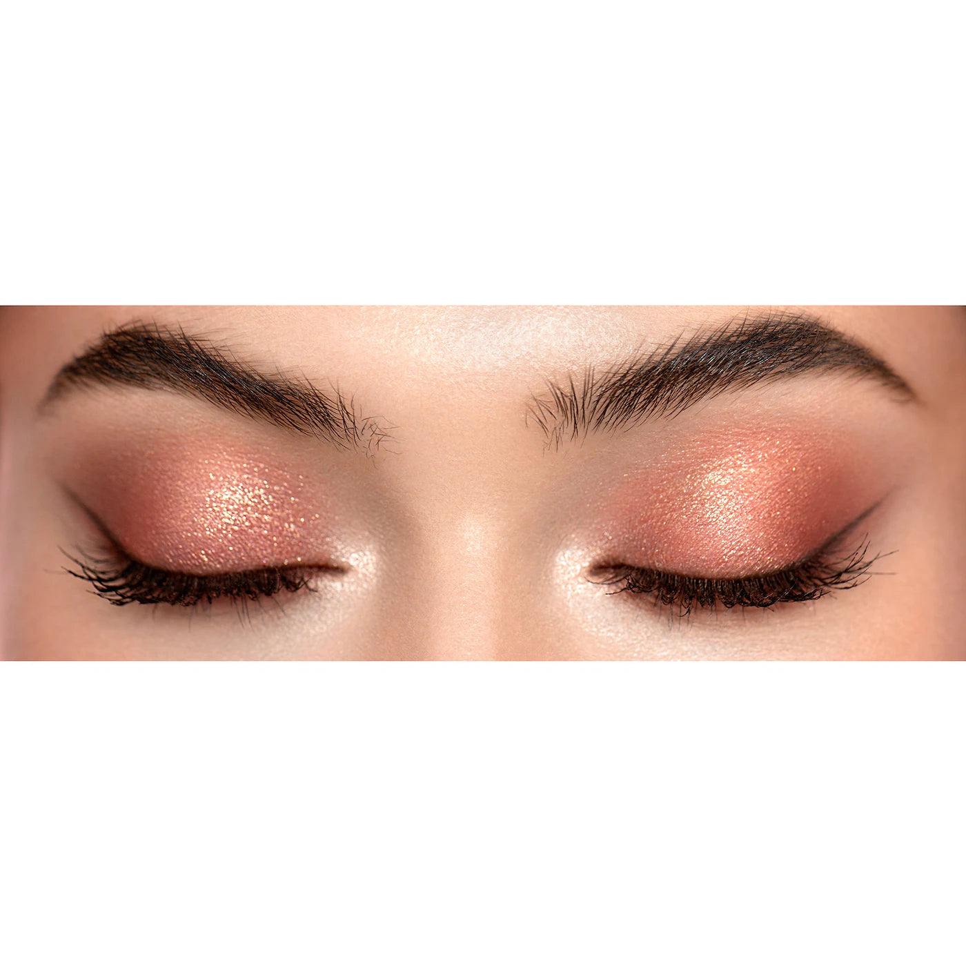 Charlotte Tilbury
Luxury Eyeshadow Palette.. Color: Pillow Talk