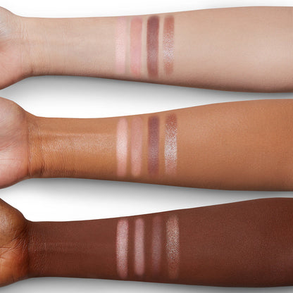 Charlotte Tilbury 
Luxury Eyeshadow Palette.. Color: Pillow Talk