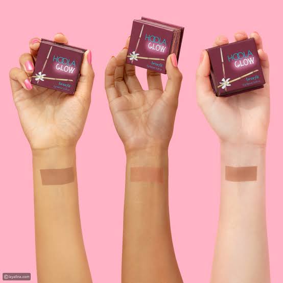 Benefit Hoola Glow Bronzer..