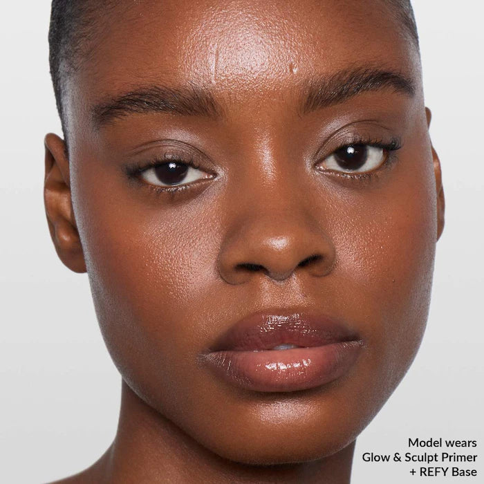 REFY 
Glow and Sculpt Face Serum Primer with Niacinamide..