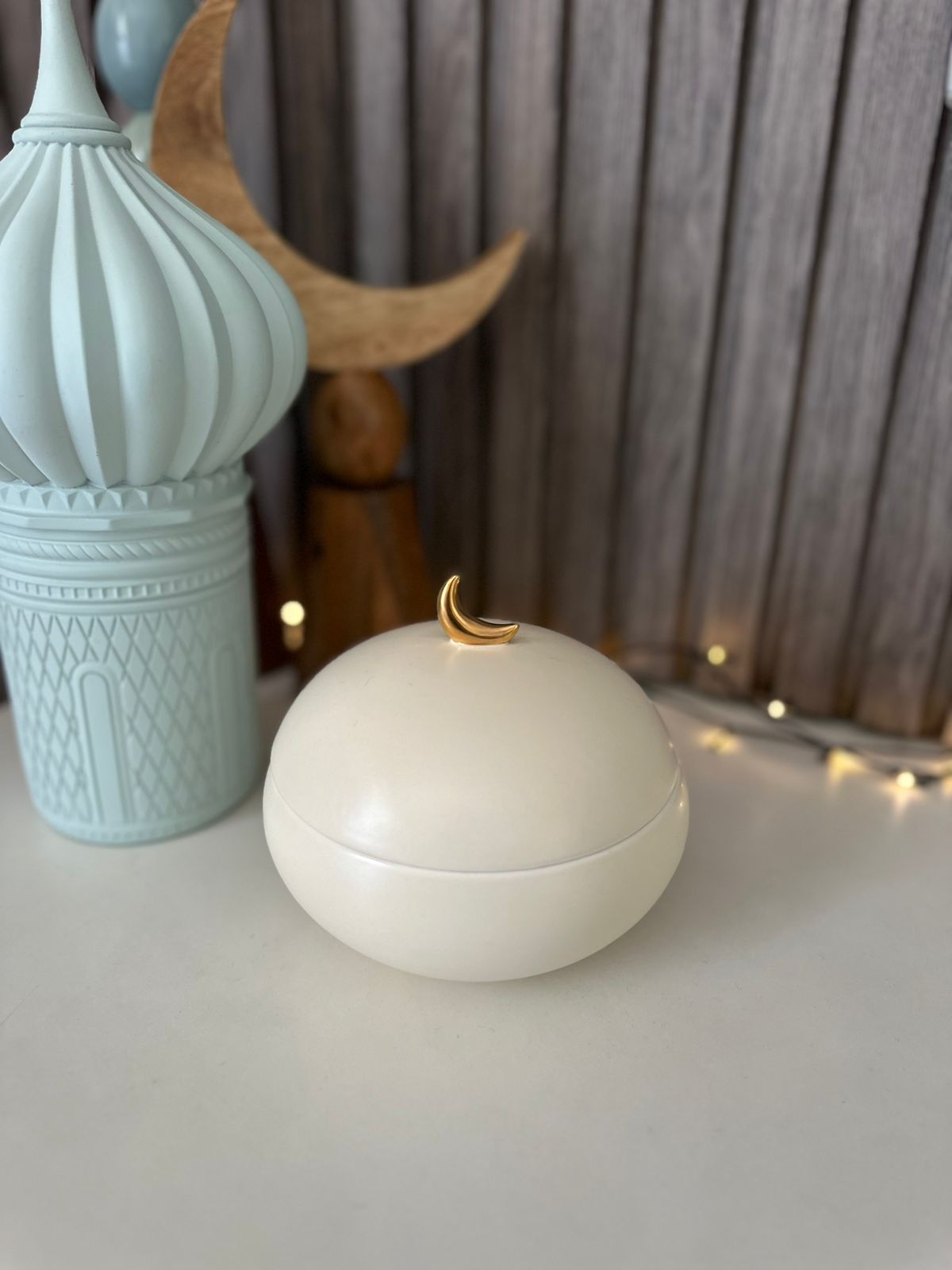 تمريه فخار وايت للتمور أو المكسرات