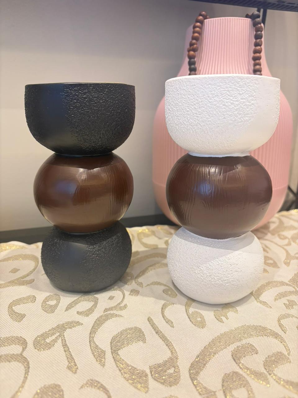 مبخره خشب و جبس بلون الابيض و الاسود..