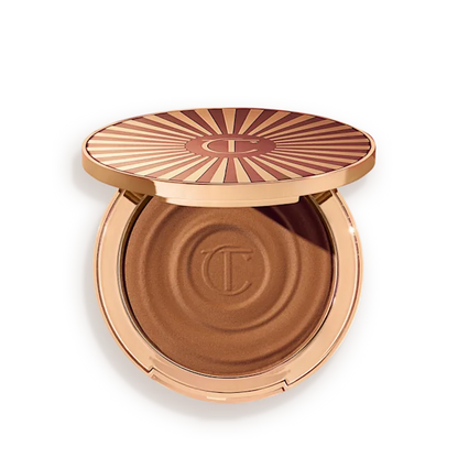 CHARLOTTE TILBURY BEAUTIFUL SKIN SUN-KISSED GLOW BRONZER. (SHADE: 2 MEDIUM)
