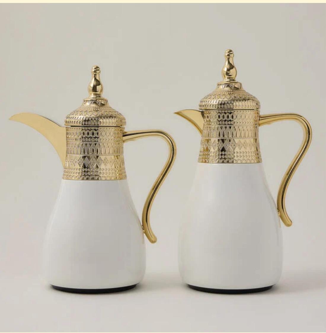 Dallaty set of 2 gold steel vacuum flask
