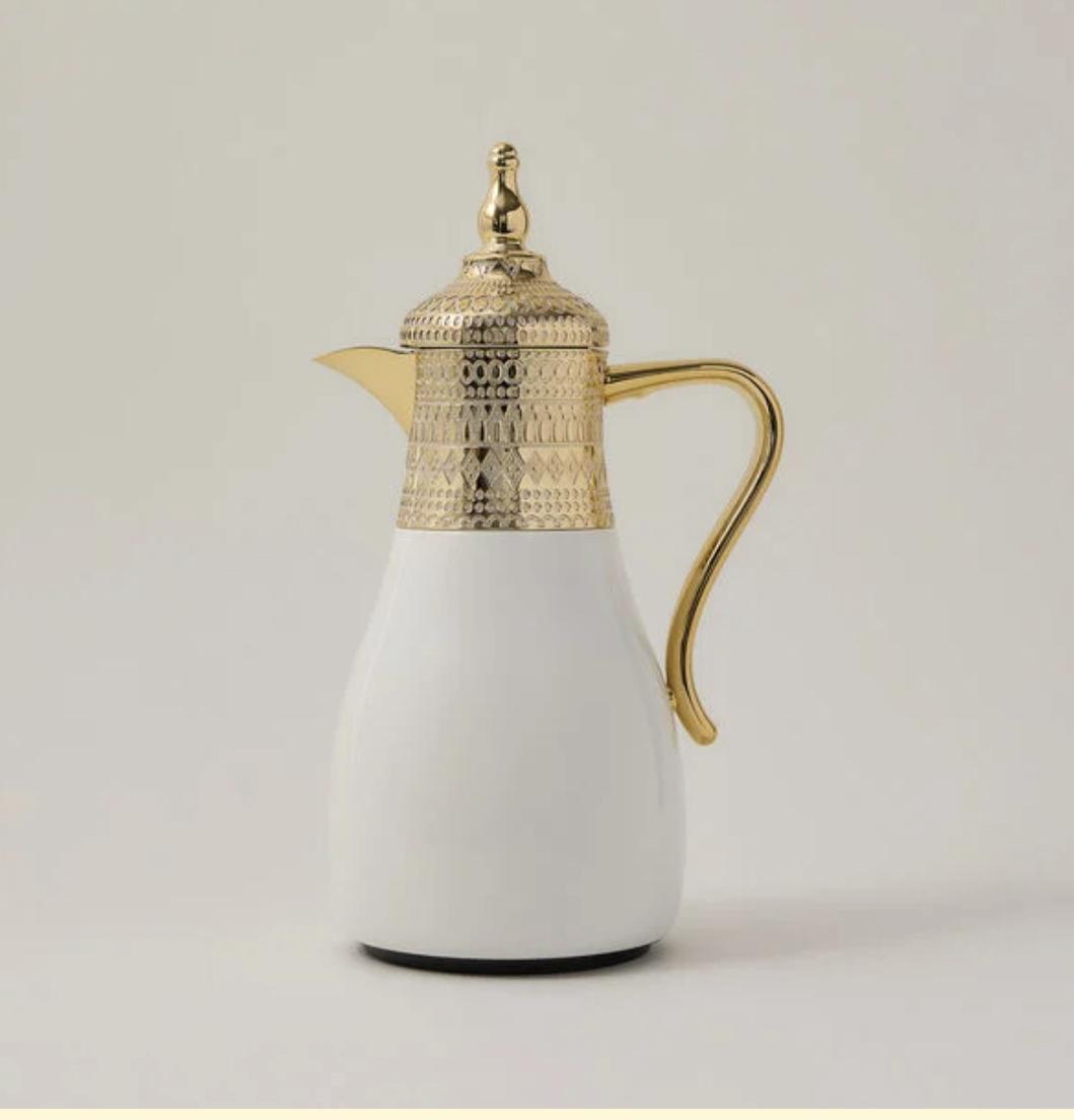 Dallaty set of 2 gold steel vacuum flask