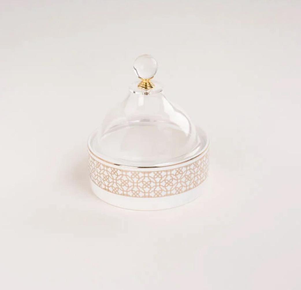 Dallaty white porcelain date bowl with lid